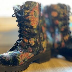 Madden Girl Velvet Combat Boots